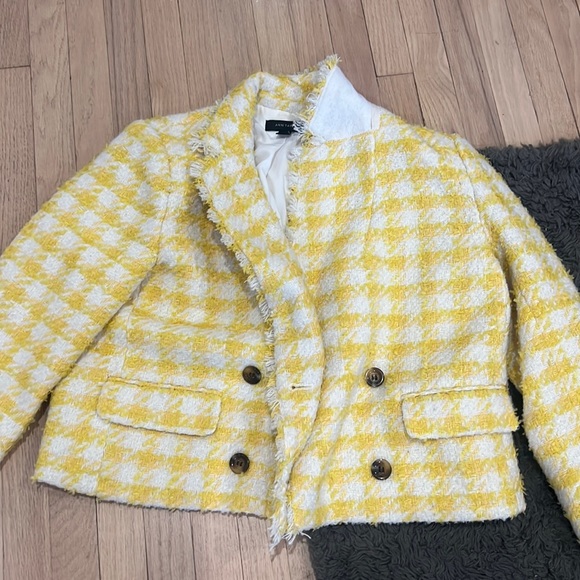 Ann Taylor Jackets & Blazers - Ann Taylor Yellow & White Tweed Double-Breasted Blazer